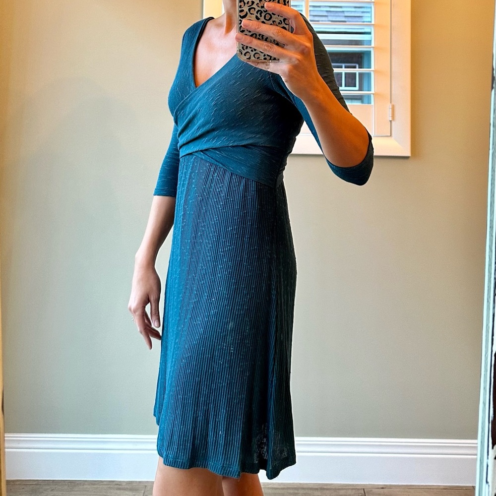 Amadi dress from Anthropologie. Size XS, teal, 3/4 sleeve knit dress. - Picture 1 of 4